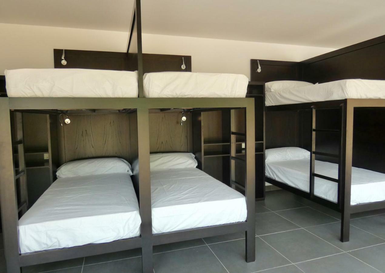 Albergue Casa Sueno Salas  Bagian luar foto