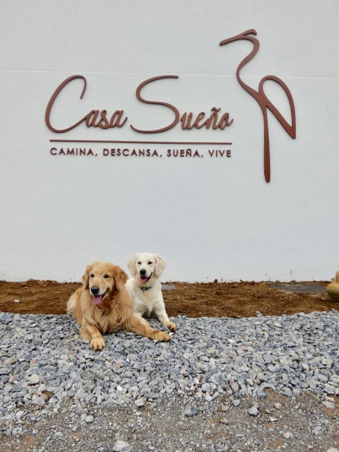 Albergue Casa Sueno Salas  Bagian luar foto